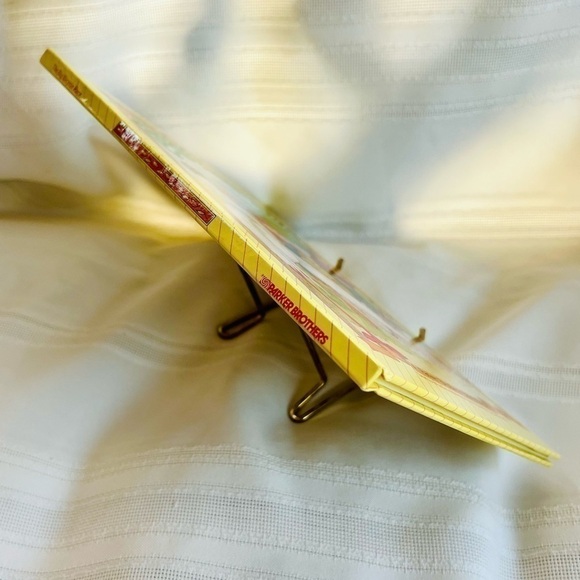 Cabbage Patch Kids‎ The Big Bicycle Race 1984 Mint Hardcov… - Picture 7 of 8